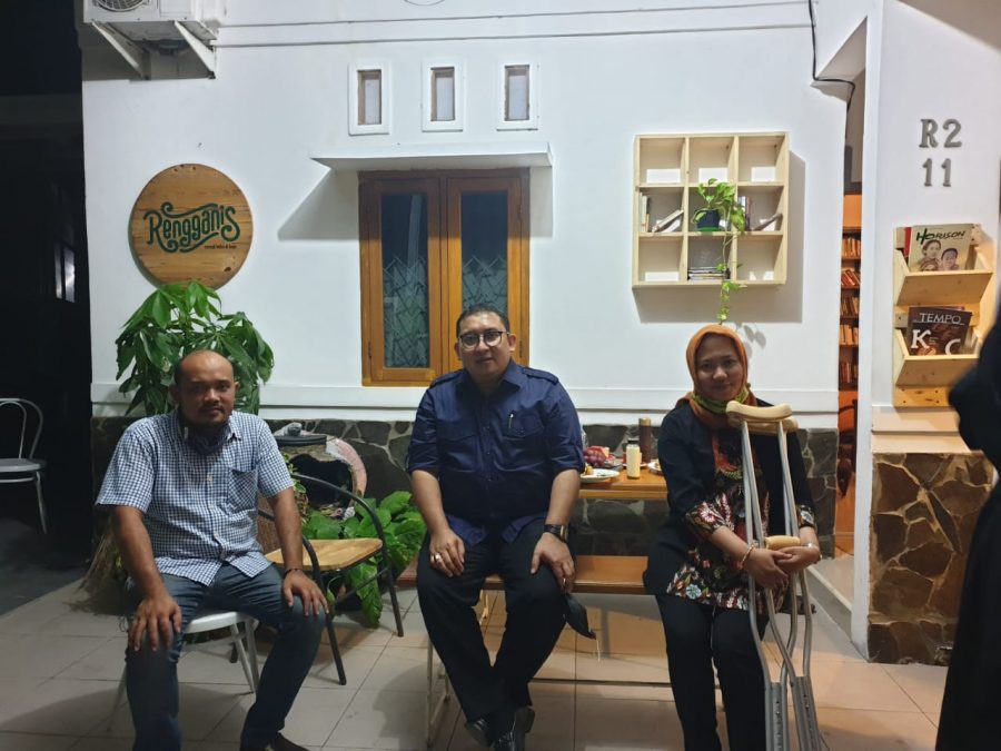 Ngopi Bareng Fadli Zon di Rumah Rengganis Cirebon, Kantung Budaya Kampanye Literasi