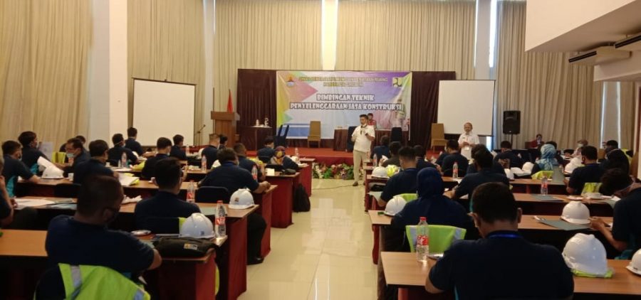 Kabupaten Cirebon Minim Tenaga Ahli Pengawas, DPUPR Berikan Bimbingan Teknis Pengadaan Jasa Konstruksi