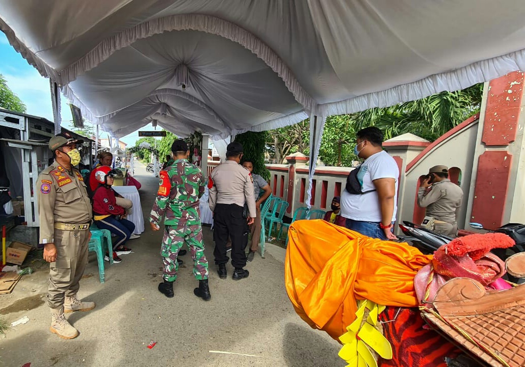 Aparat Gabungan Bubarkan Hiburan Hajatan Langgar Prokes