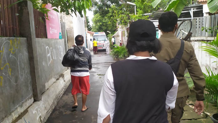 Pasien Covid-19 Dijemput Keluarga, Sampai Rumah Malah Ditolak Warga