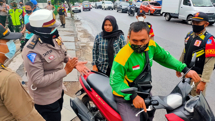 Razia Prokes, Dua Restoran di Jalan Kartini Terancam Ditutup