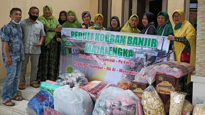 Bantuan untuk Korban Banjir di 4 Kecamatan Terus Mengalir