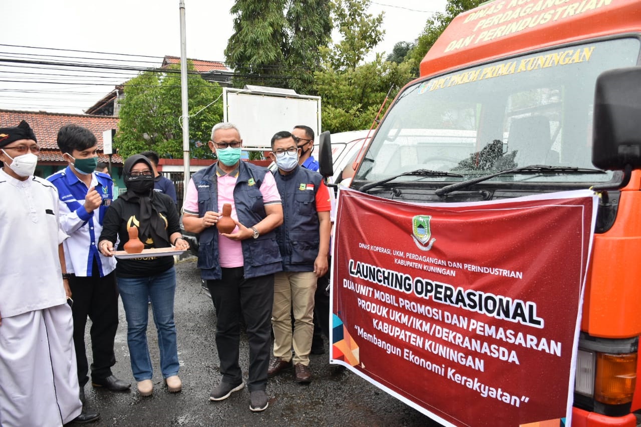 Mobil Bekas Penyuluhan Disulap Jadi  Mobil Promosi Produk UKM