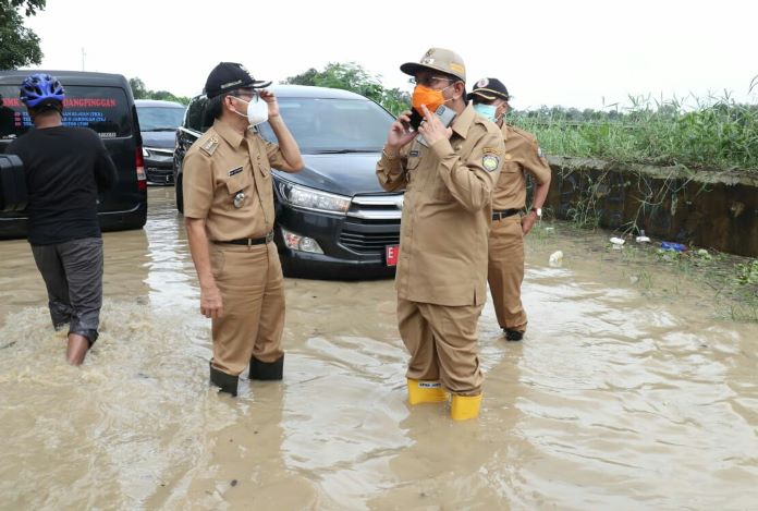 Dapur Umum untuk Pengungsi Banjir Indramayu Mulai Disiapkan