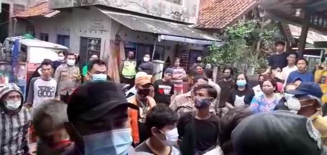 Terduga Sodomi Masih Berkeliaran, Warga Ciasem Kuningan Mengamuk