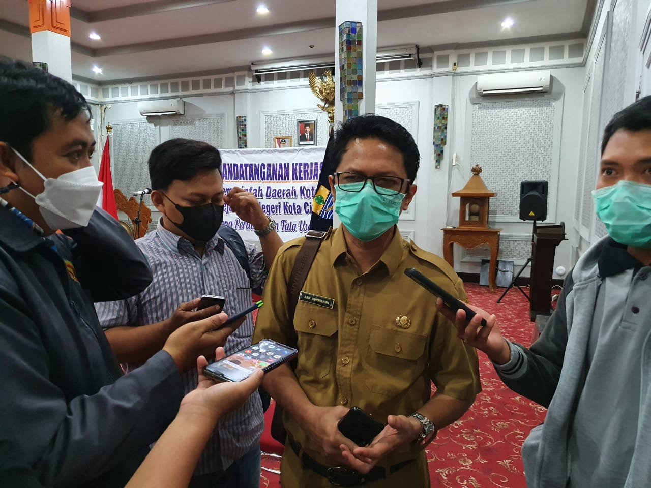 Walikota dan Wawali Cirebon Dapat THR, Ini Nominalnya