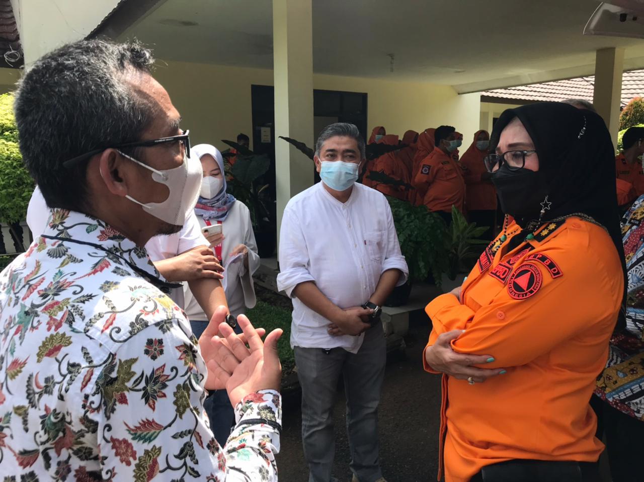 Ambulance Hasil Donasi Konsumen Alfamart bakal Dipakai Tanggulangi Covid-19 di Kota Cirebon