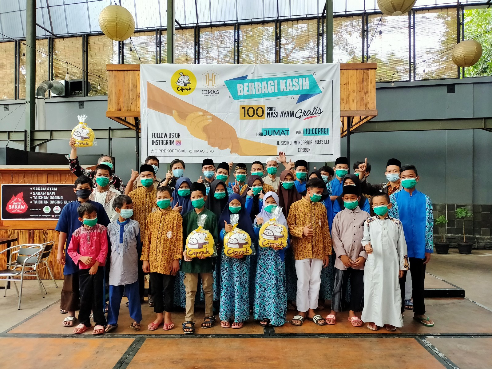 Berbagi Kasih Himas dan Ciprek Undang Anak-anak dari 5 Panti