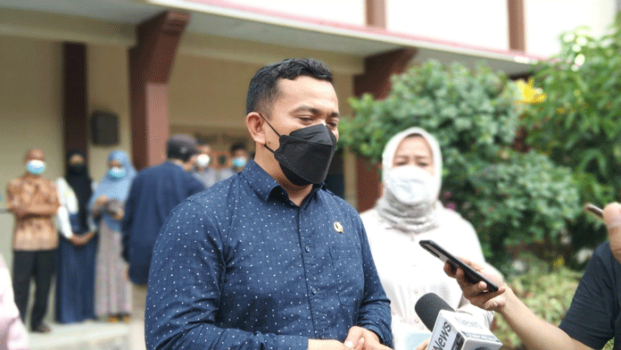 Kadisdik Jabar Pantau PPDB SMA di Majalengka