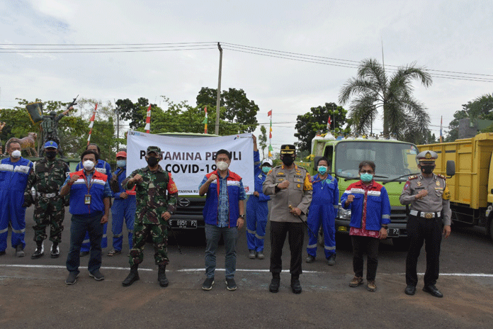 Pertamina RU VI  Bersama TNI-Polri Salurkan Bantuan Oksigen