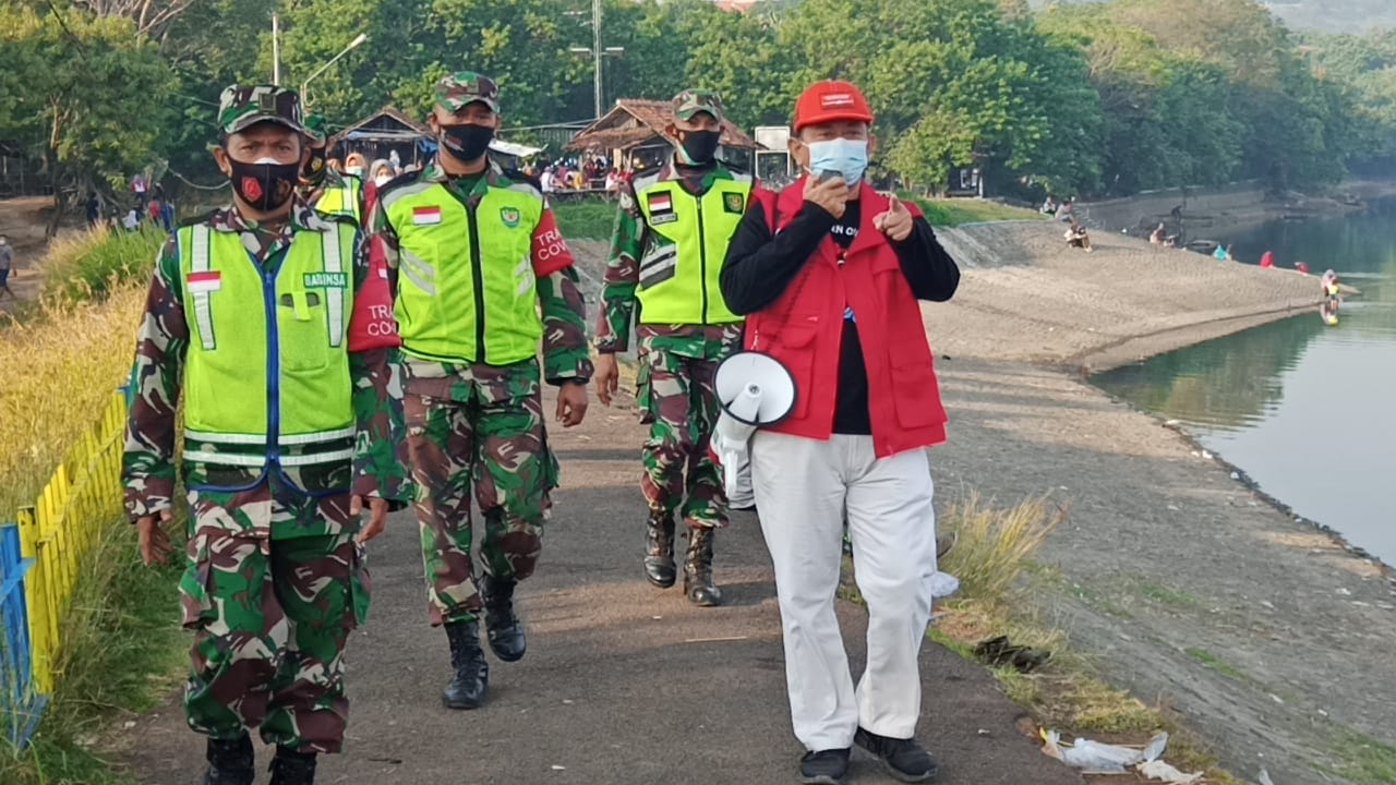 Diberi Pemahaman, Pedagang Terima Tak Jualan Sementara di Setu Patok