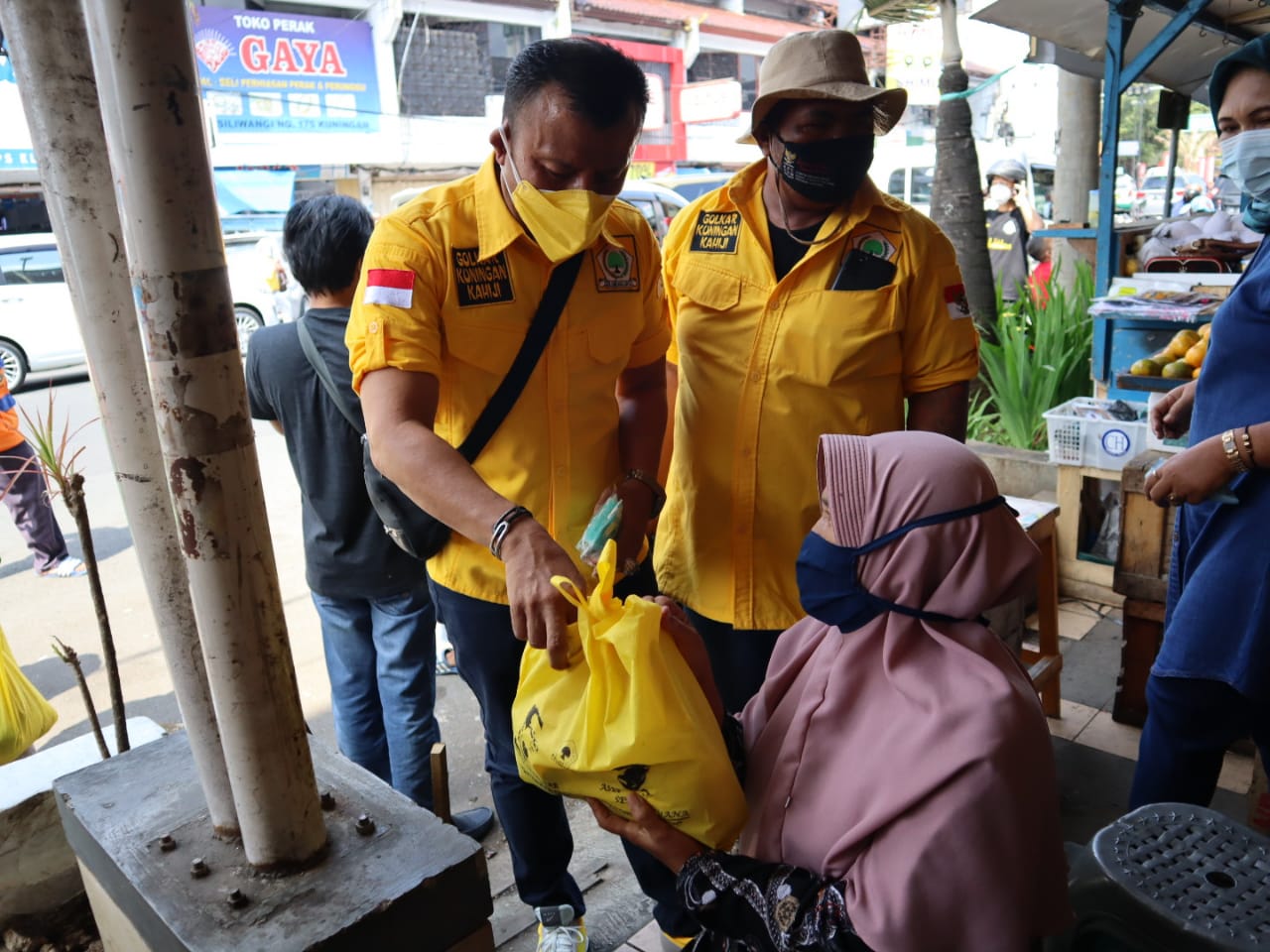 Golkar Pandemi Momentum Untuk Saling Membantu