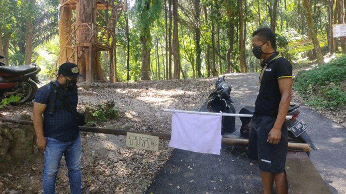 Pelaku Objek Wisata Kibarkan Bendera Putih