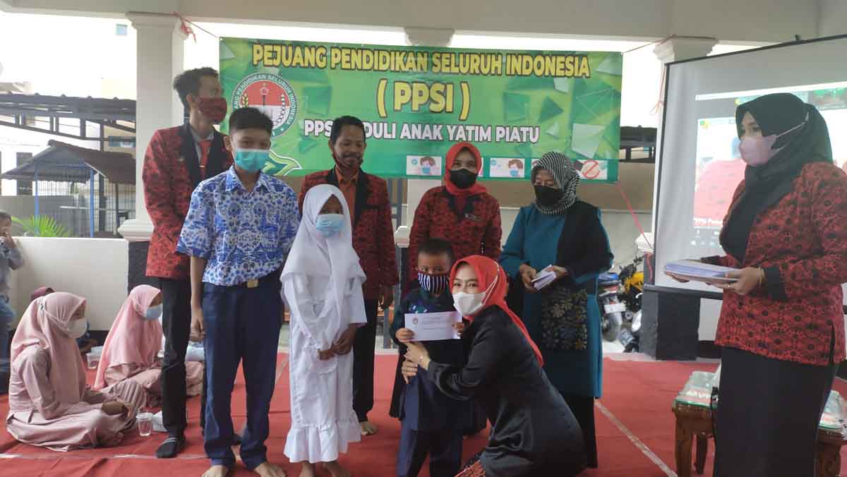 Gandeng PPSI, Wabup Tebar Santunan