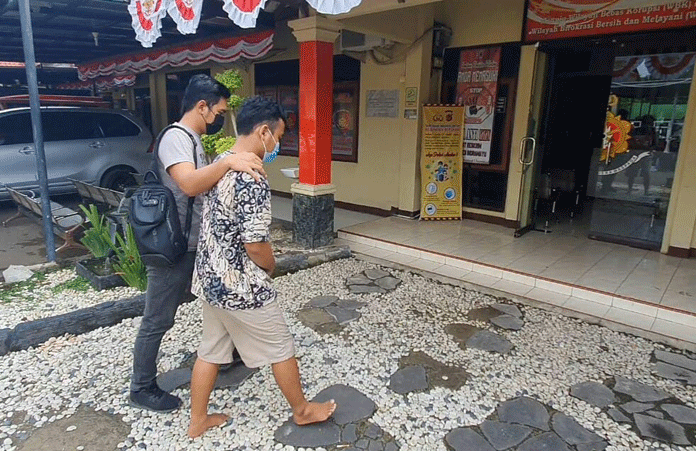 Sebar Berita Hoax Vaksin, Seorang Pemuda asal Cikedung Diamankan Polisi