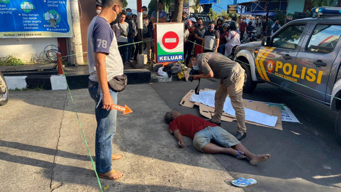 Tukang Becak Pingsan Di SPBU, Lalu Meninggal Dunia