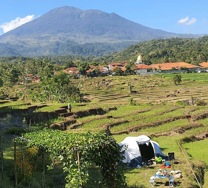 Sulap Lahan Tidak Produktif Jadi Tempat Wisata