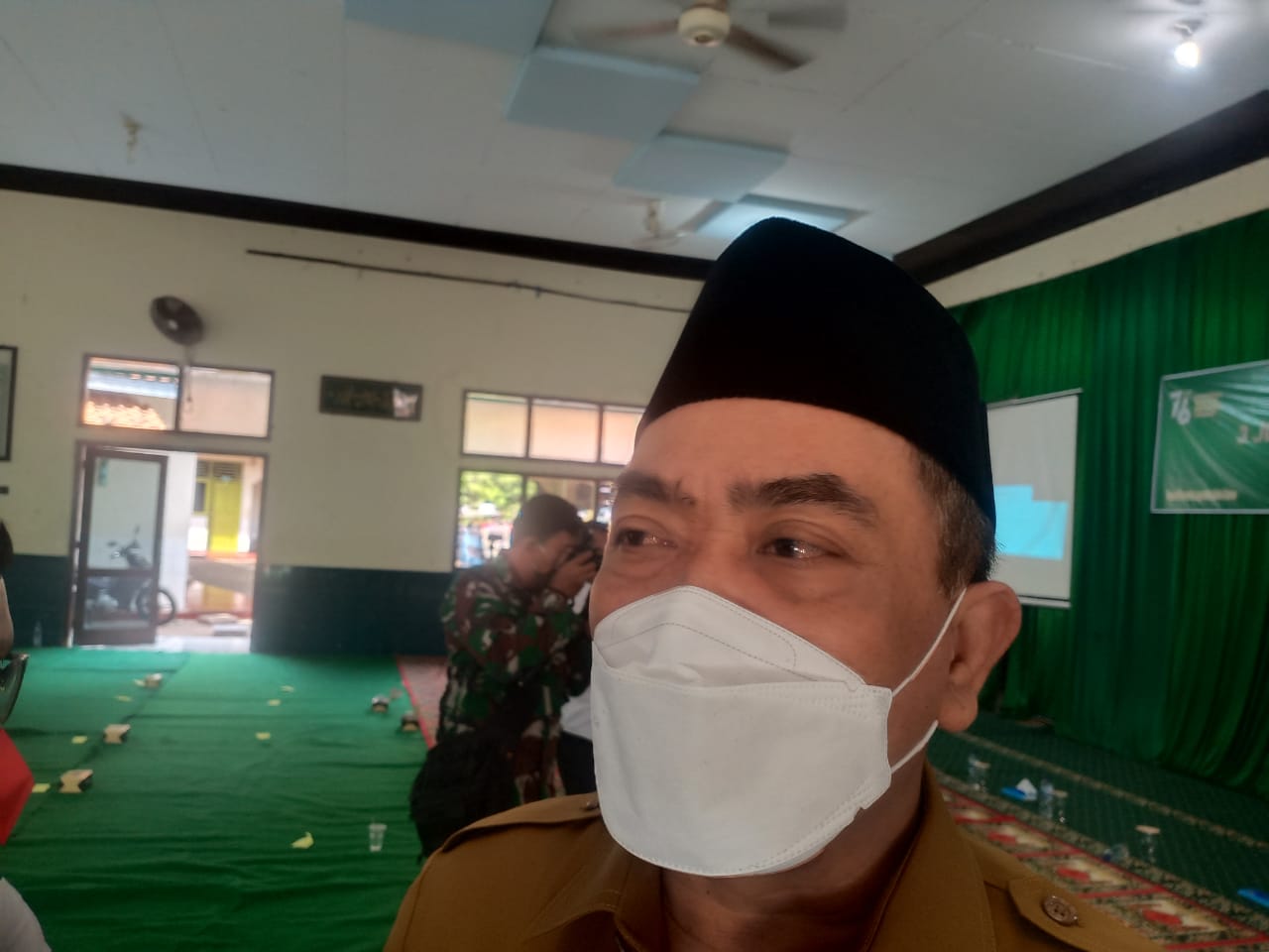 Azis Minta Diselesaikan di Internal Keraton