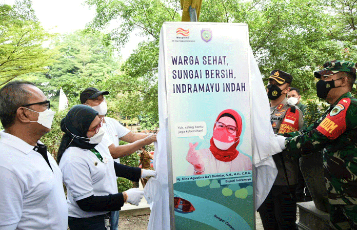 Deklarasikan World Clean up Day, Bupati Nina Ajak Bersih-bersih Lingkungan