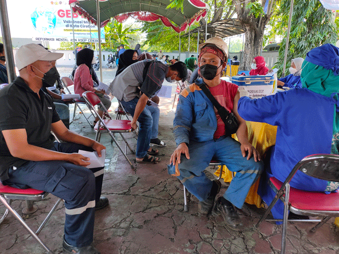 Vaksin di Pelabuhan Cirebon, Sasar ABK dan Nelayan