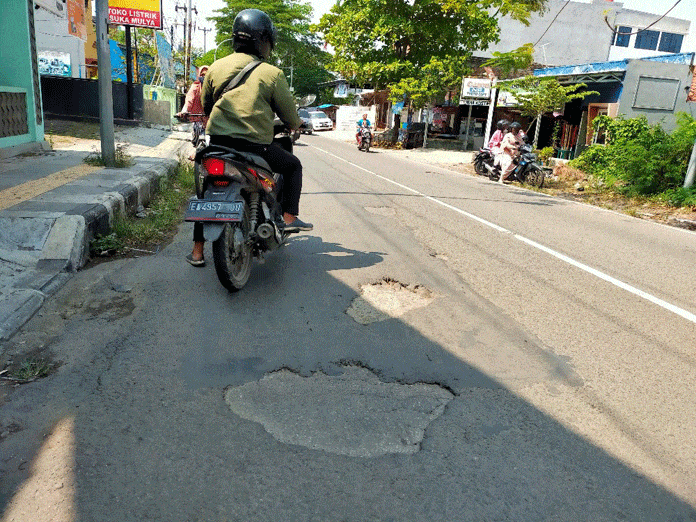 Sebelum Musim Hujan, PUPR Diminta Perbaiki Drainase dan Jalan Rusak