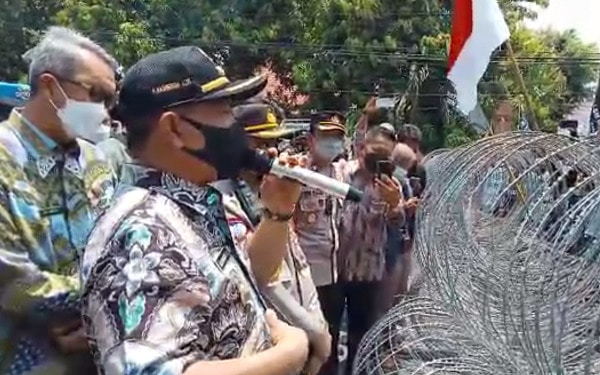 Temui Pendemo, Walikota Cirebon Ajak Biacara soal Hibah UGJ