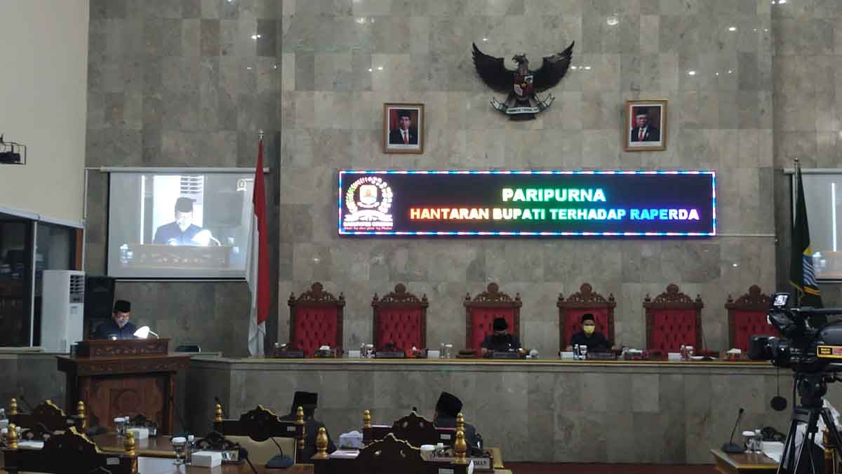 Cegah Kebocoran PAD, Bupati Ajukan Perda Retribusi Persetujuan Bangunan Gedung