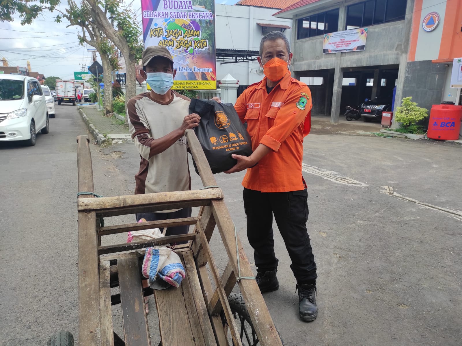 Akabri Angkatan 1989, Sumbang 500 Paket Sembako