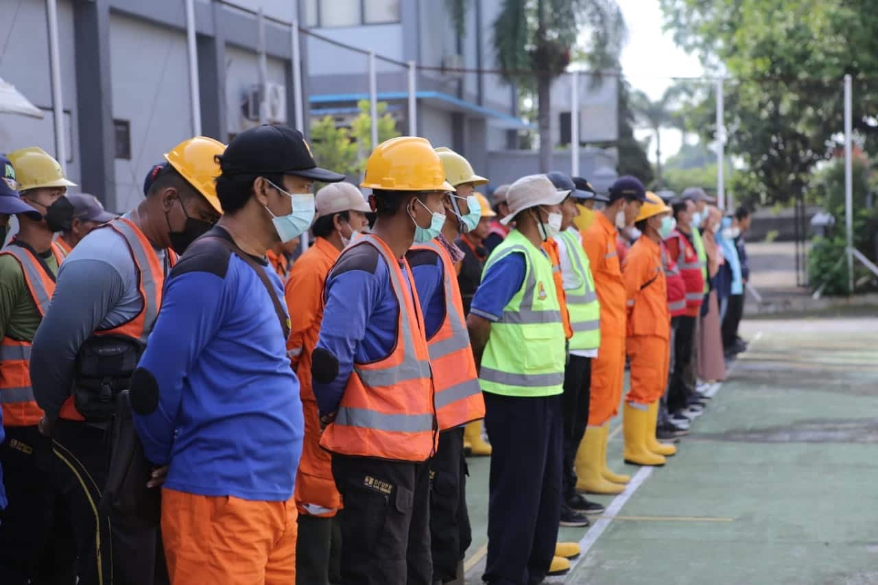 Sejumlah Lubang Jalan Diperbaiki