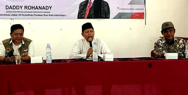 Desak Pemprov Atasi Banjir di Cirebon