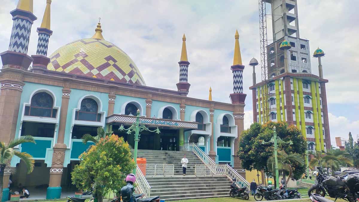 Menara Masjid Diguyur Anggaran Lagi