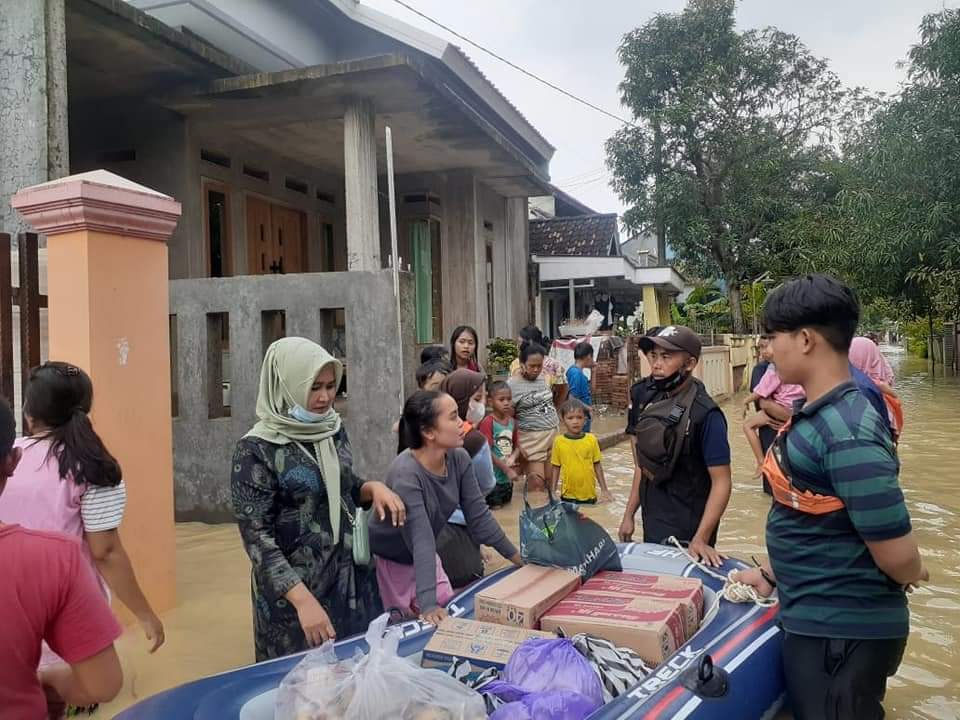 Jangan Saling Tuding, Rakyat Butuh Solusi Atasi Banjir