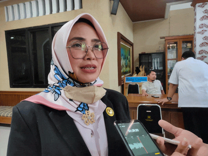 Polemik Pergantian Ketua DPRD, Fitria Masih Menunggu Petunjuk Gubernur