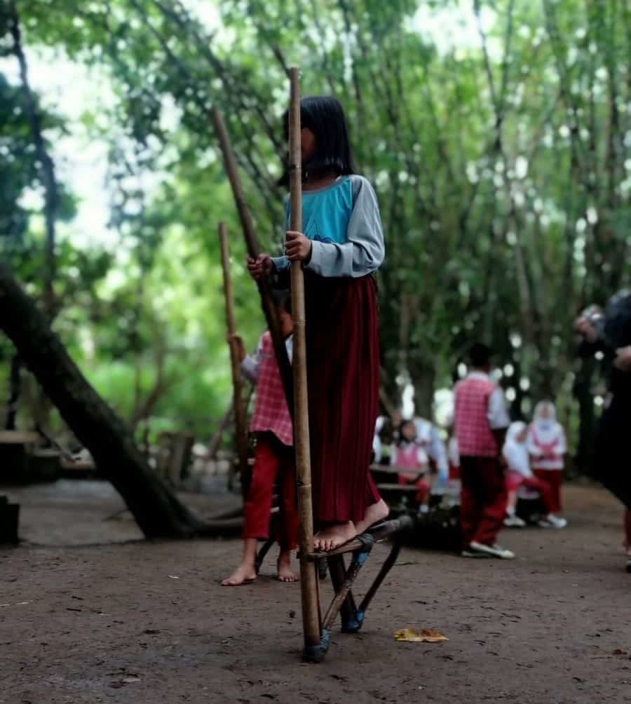 Grebek Latar Wingking Komunitas Penuh Talenta dan Wisata Jadul Menjanjikan