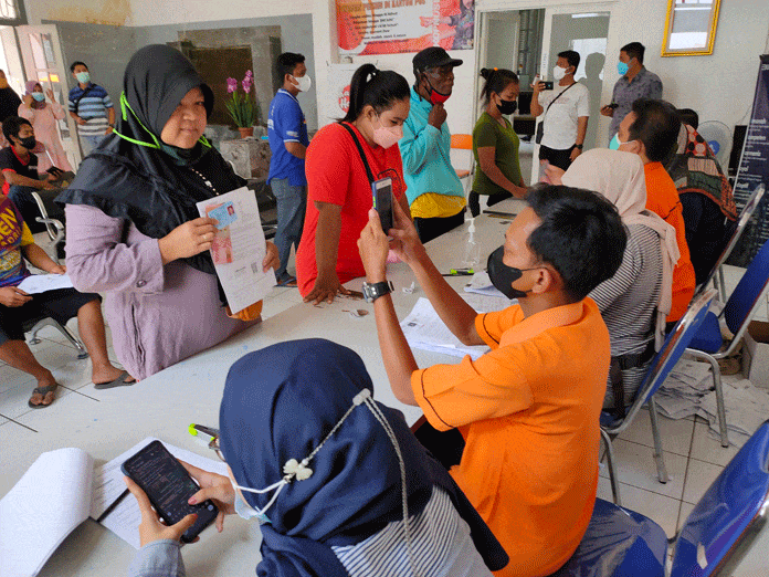 Kantor Pos Cirebon Mulai Salurkan BLT Migor